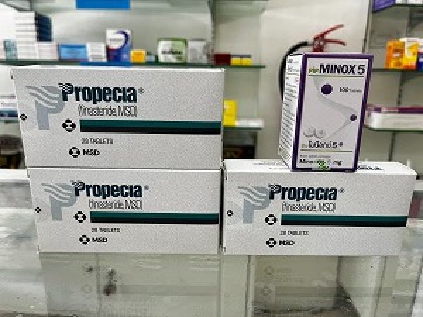 画像1: プロペシア 1mg（Propecia 1mg）3箱とミノックス5（Minox5）1ボトルのお買い得セット (1)