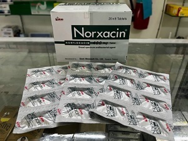 画像1: ノルフロキサシン（Norxacin）400mg 8錠×3シート（箱無し） (1)