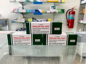 《口内炎治療薬》Trinolone Oral Paste 5g×3箱